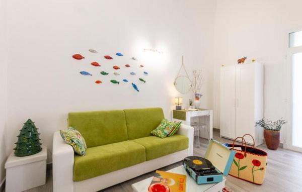 Iris Apartment, Comfort E Stile Nel Cuore Di Bisceglie Exterior photo
